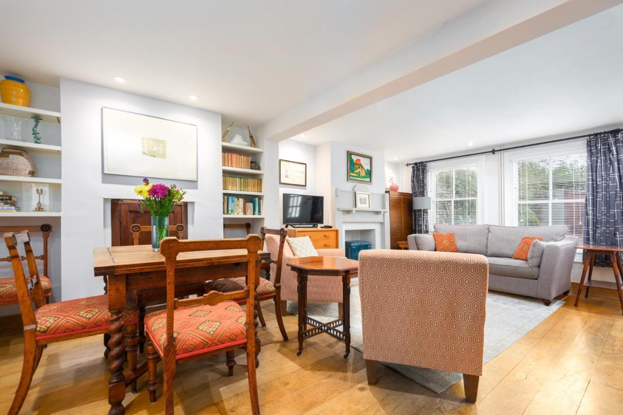 Delightful Bird Sisters Cottage With Free Parking Brighton Bagian luar foto