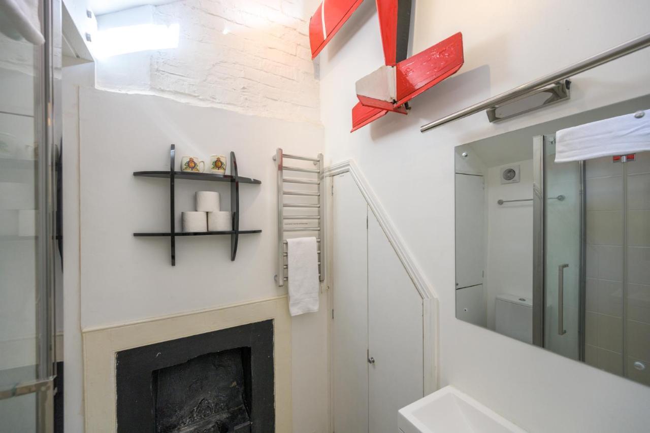Delightful Bird Sisters Cottage With Free Parking Brighton Bagian luar foto